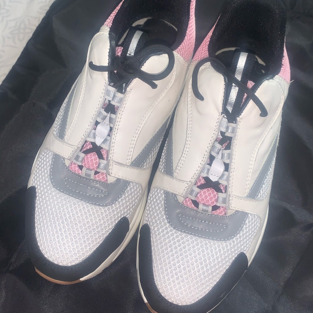 Shoes - Picture 3 of 3